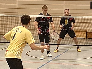 Cedric Wurst und Lukas Helfert im 1. Herrendoppel